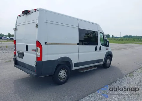2015 Ram Promaster 1500 из США, поврежденный, VIN 3C6TRVBG3FE520078